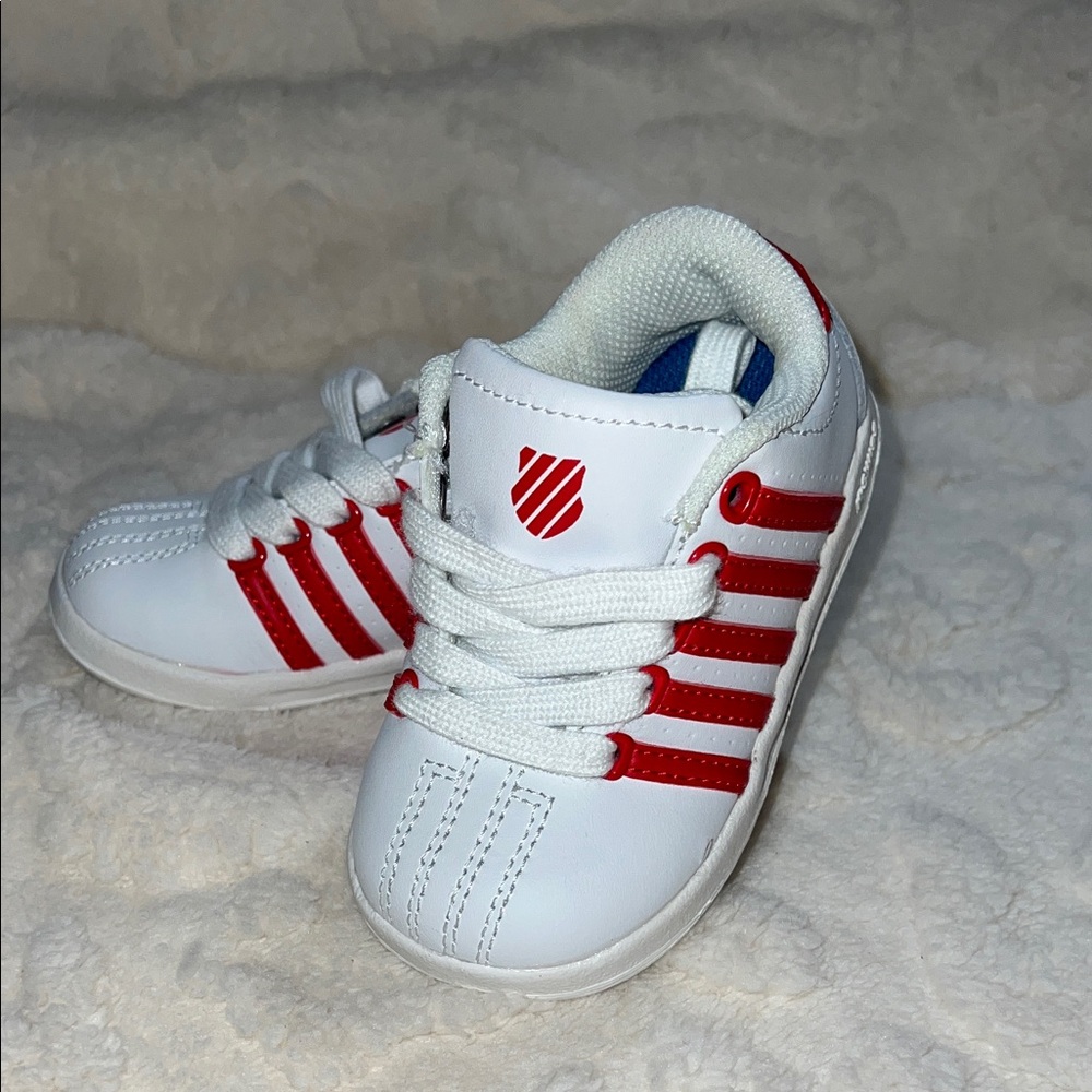 K-Swiss Kids' Sneakers in White and Red Unisex Toddler Size 6